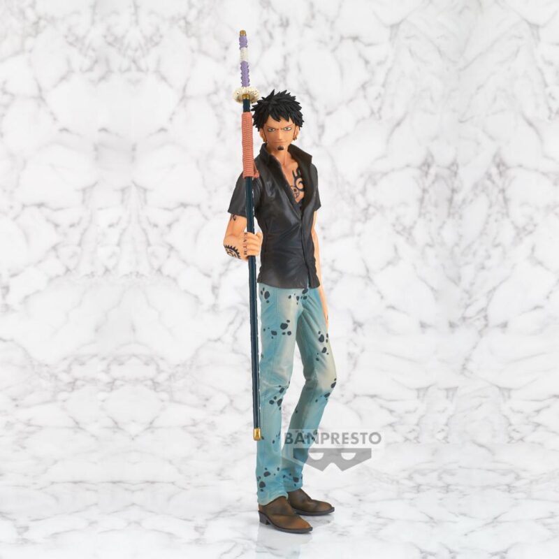 ONE PIECE - Trafalgar Law - Figurine Super Master Stars Piece 30cm – Image 2