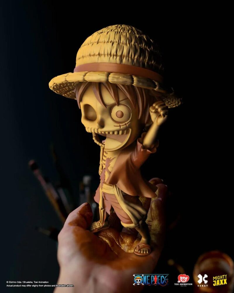 ONE PIECE - Luffy "Treasure Gold Edition" - Figurine XXRAY Plus 20cm – Image 2