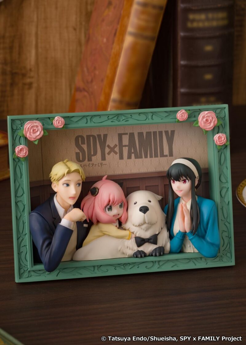 SPY X FAMILY - The Forgers - Statuette 12.8x17.5cm – Image 4