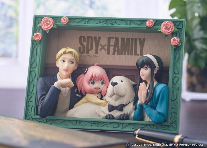 SPY X FAMILY - The Forgers - Statuette 12.8x17.5cm – Image 5