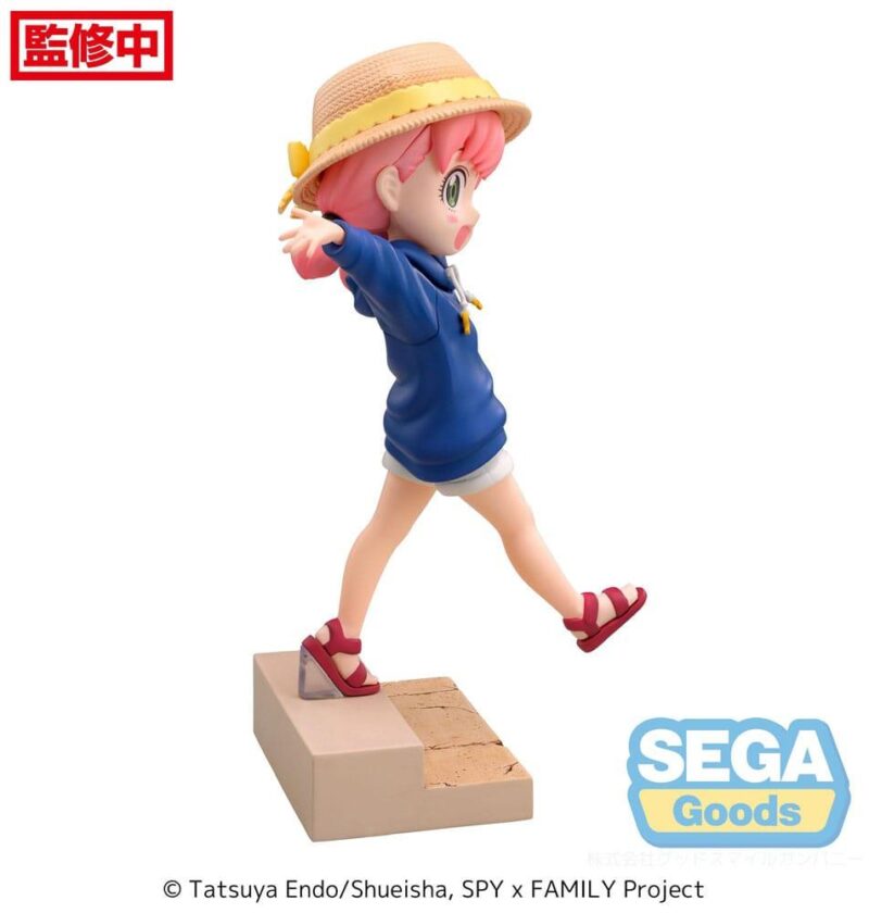 SPY X FAMILY - Anya Forger "Resort!" - Statuette Luminasta 16cm – Image 2