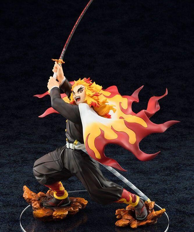 DEMON SLAYER - Kyojuro Rengoku - Statuette Bellfine 33cm