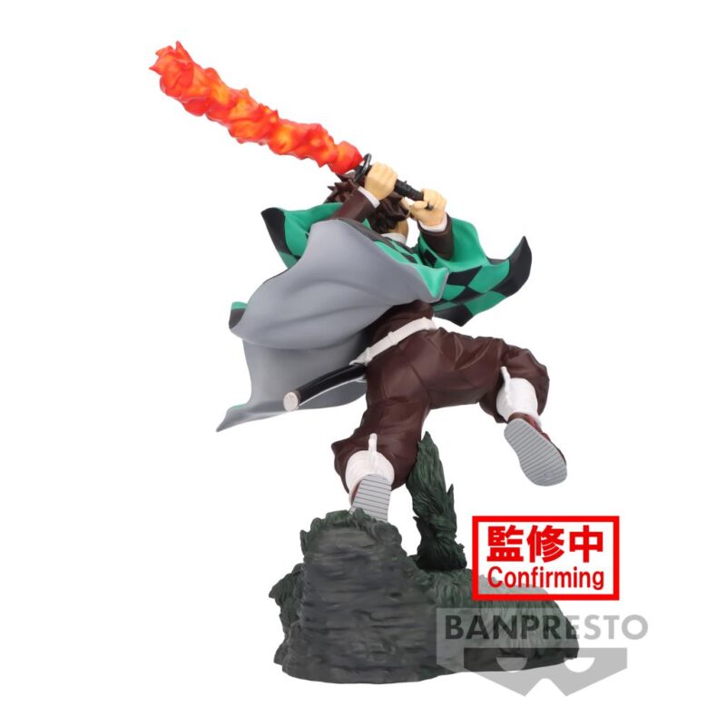 DEMON SLAYER - Tanjiro Kamado - Figurine Combination Battle 1/2 9cm – Image 4