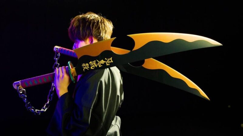 DEMON SLAYER - Nichirin Tengen Uzui Sword - Réplique Proreplica 110cm – Image 4