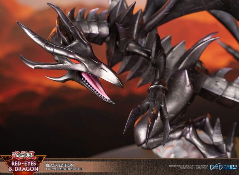 YU-GI-OH! - Dragon noir aux yeux rouges - Statuette 33cm – Image 4