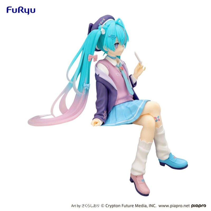 HATSUNE MIKU - Love Blazer Navy Color - Statuette Noodle Stopper 14cm – Image 2
