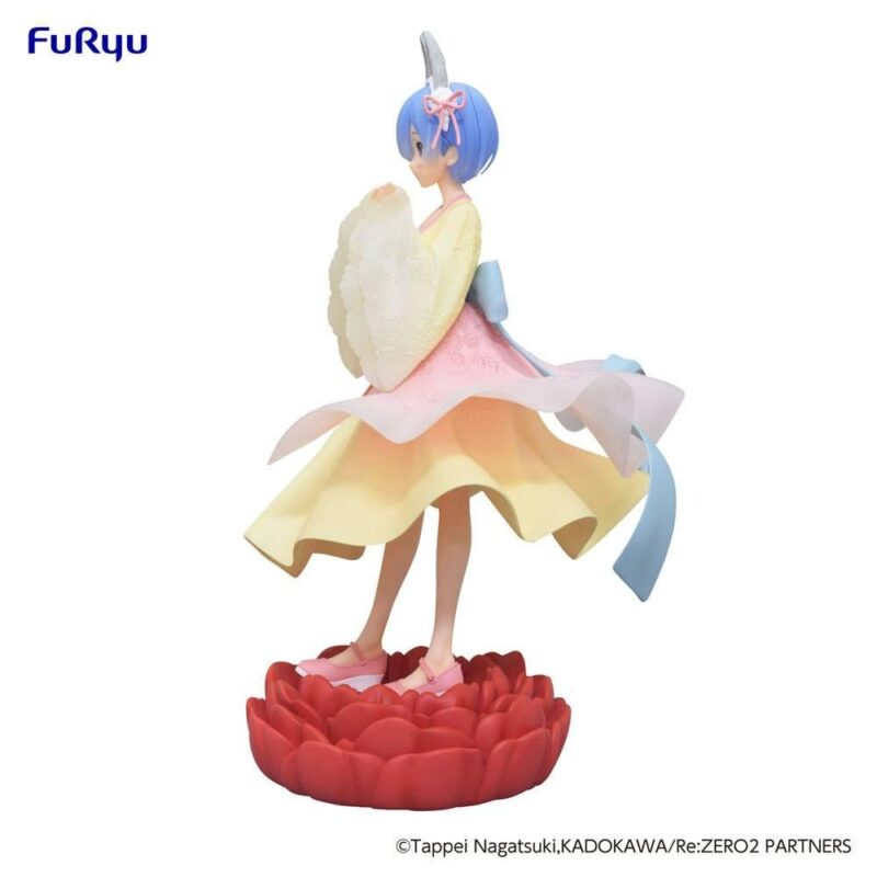 RE ZERO - Rem "Little Rabbit Girl"- Statuette 21cm – Image 3