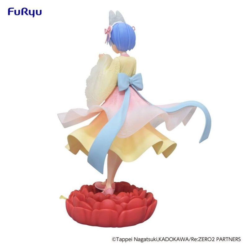 RE ZERO - Rem "Little Rabbit Girl"- Statuette 21cm – Image 4