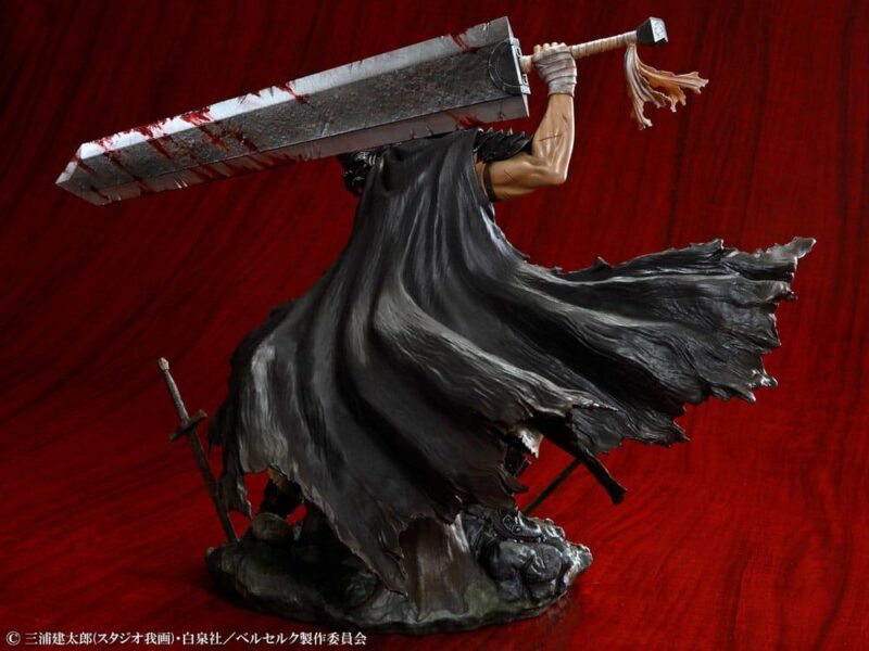 BERSERK - Guts "Black Swordsman" - Statuette 1/7 26cm – Image 3