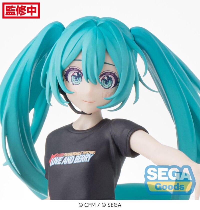 HATSUNE MIKU - Berry costume - Statuette Desktop x Decorate 17cm – Image 4