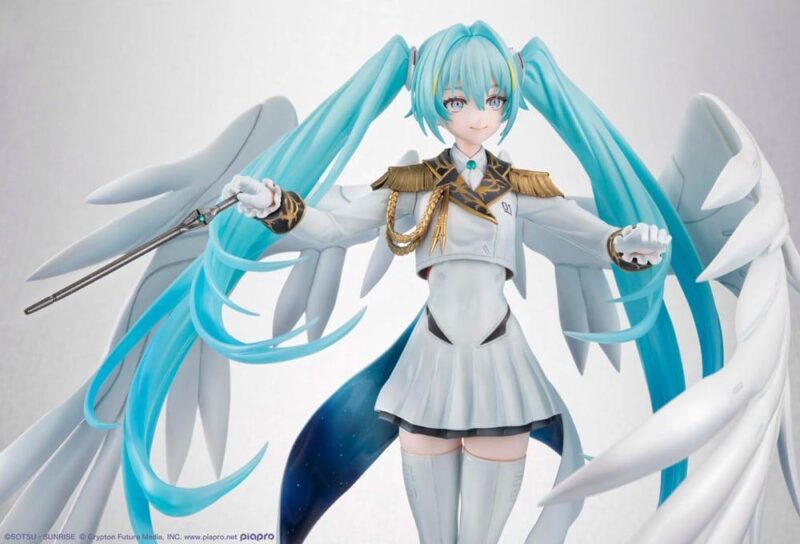 GUNDAM X HATSUNE MIKU - Lucra Miku x Wing Gundam Zero - Statuette 27cm – Image 4
